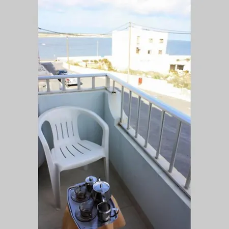 Fiesta Apartment Seaview Mellieha Exterior photo
