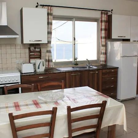 Fiesta Apartment Seaview Mellieha Exterior photo