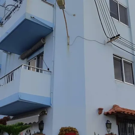 Fiesta Apartment Seaview Mellieha Exterior photo
